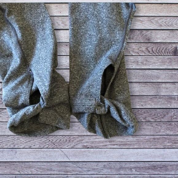 Victoria Sport Cropped Leggings Heather Grey‎ Medium - Picture 4 of 7